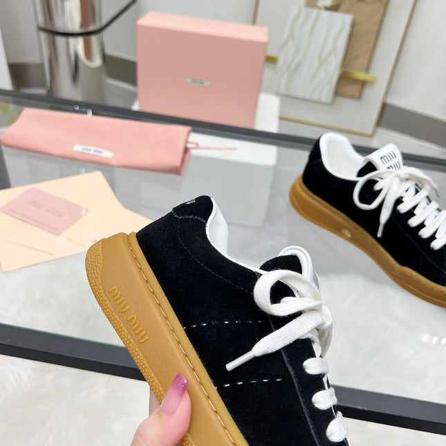 ECRU SNEAKERS IN BLACK SUEDE