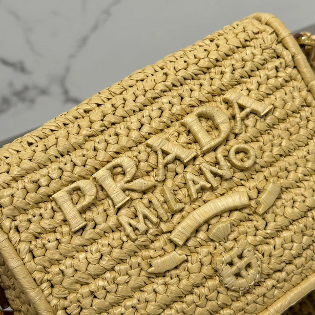 WOVEN SMALL FLAP BAG 16 IN BEIGE RAFFIA GOLD HARDWARE