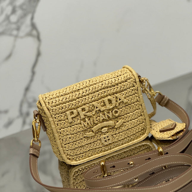 WOVEN SMALL FLAP BAG 16 IN BEIGE RAFFIA GOLD HARDWARE