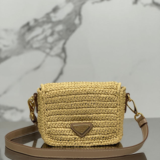 WOVEN SMALL FLAP BAG 16 IN BEIGE RAFFIA GOLD HARDWARE