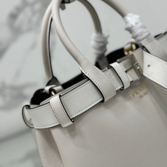 TOTE BAG WITH BELT 32 IN WHITE IMPORTED CALFSKIN