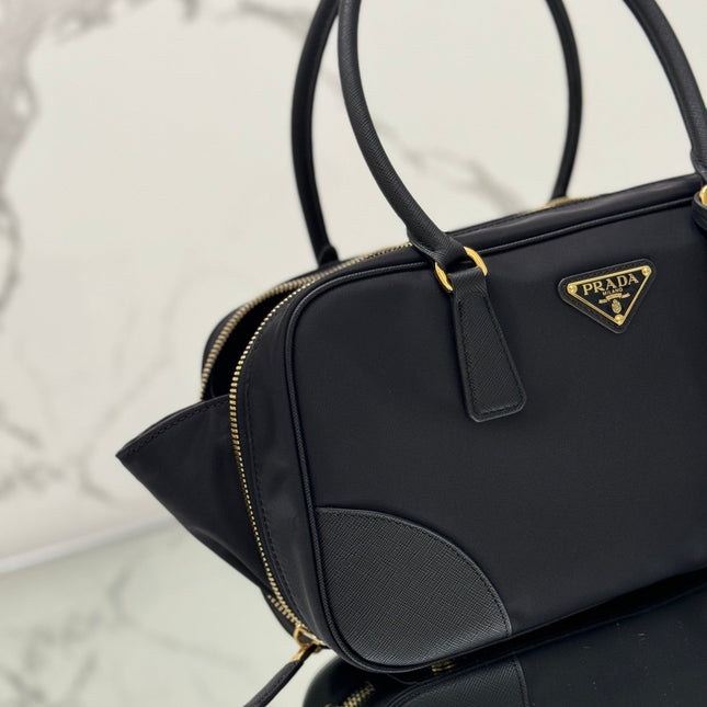 MEDIUM TOP HANDLE BAG 30 IN BLACK NYLON AND CALFSKIN TRIM