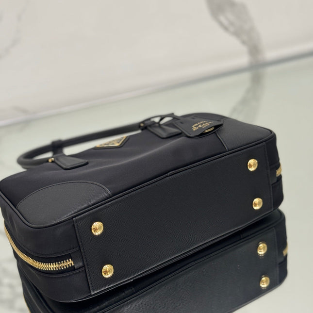 MEDIUM TOP HANDLE BAG 30 IN BLACK NYLON AND CALFSKIN TRIM