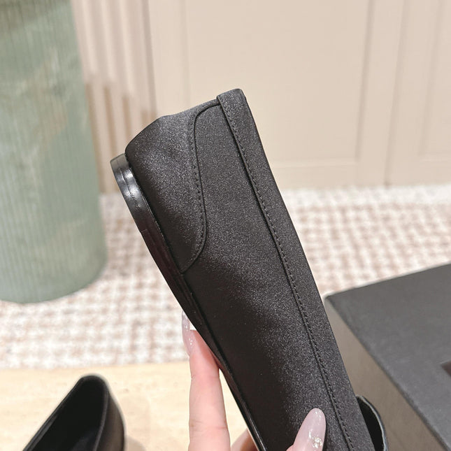 YSL 25S SAINT LAURENT POPPY BALLET FLATS IN BLACK SILK