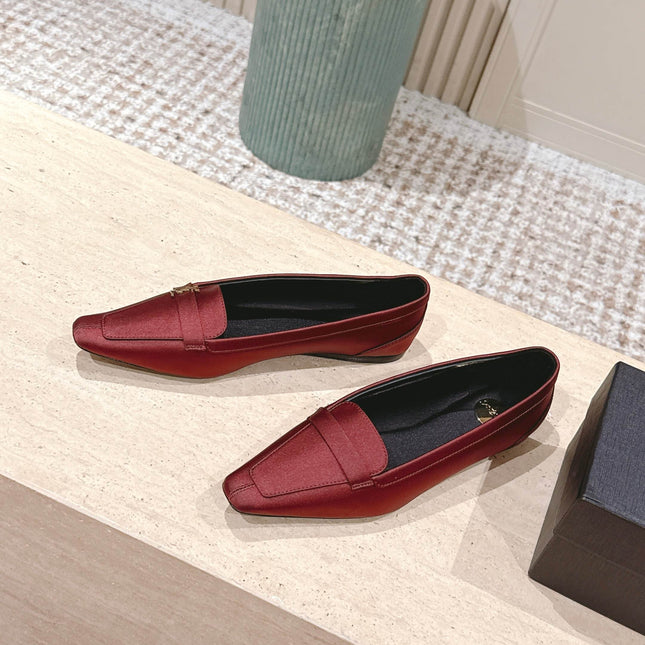 YSL 25S SAINT LAURENT POPPY BALLET FLATS IN VINTAGE RED SILK