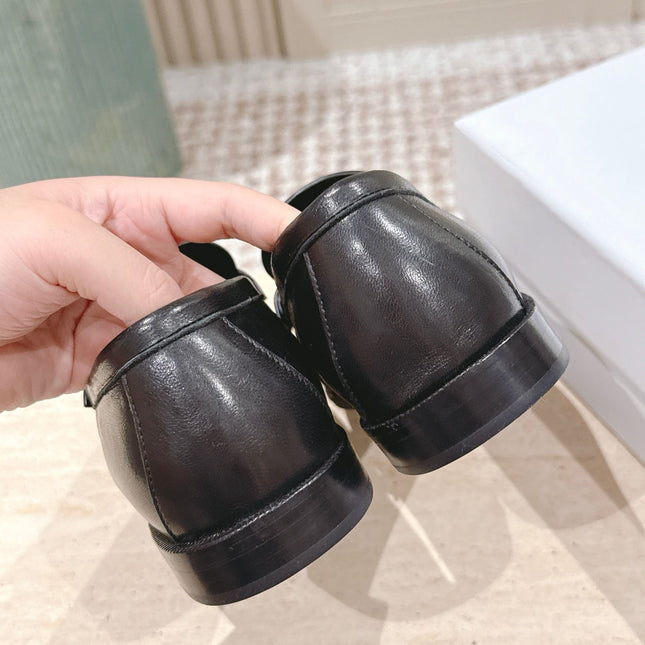 YSL 25S SAINT LAURENT LOAFERS IN BLACK CALFSKIN WITH SMALL LOGO