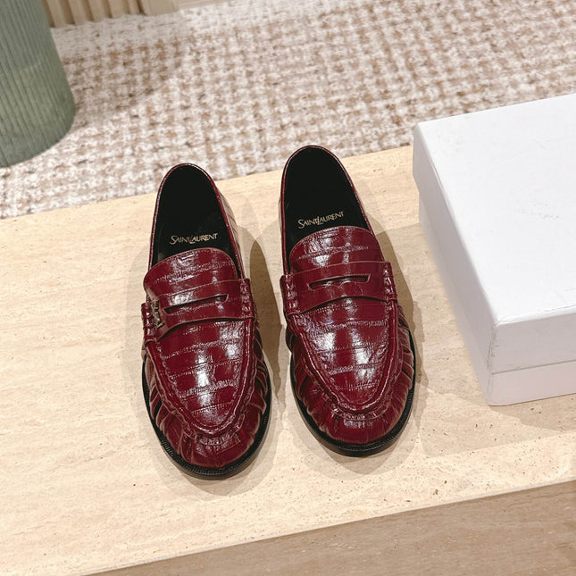 YSL 25S SAINT LAURENT LOAFERS IN DARK RED GLOSSY CALFSKIN WITH SMALL LOGO