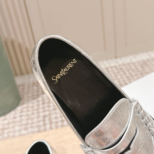 YSL 25S SAINT LAURENT LOAFERS IN SILVER CALFSKIN WITH SMALL LOGO