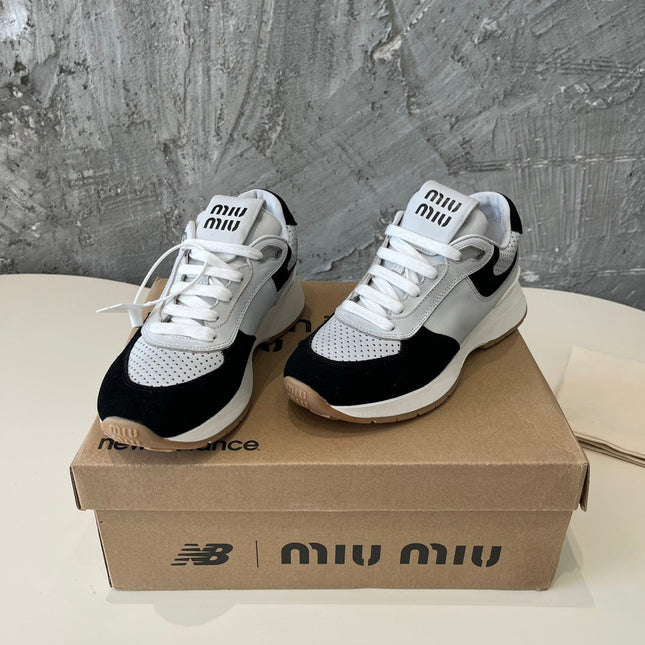 LIGHT GRAY MIX BLACK SNEAKERS COWHIDE