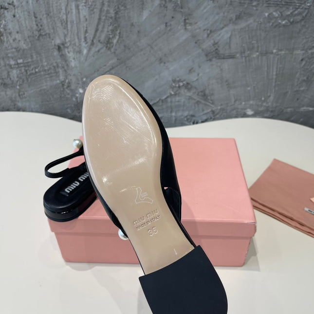 SMALL SQUARE HEAD MARY JANE SANDAL BLACK CALFSKIN