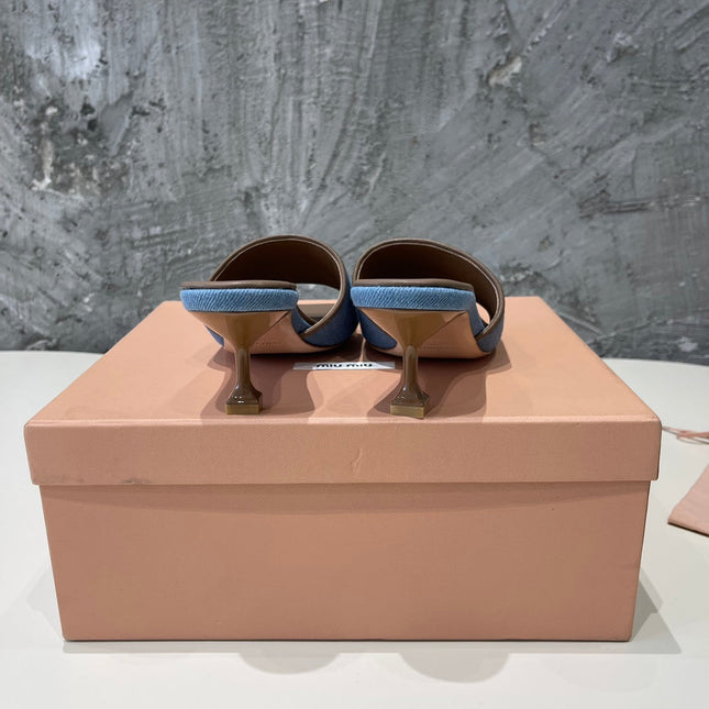 CARAMEL HIGH HEEL WITH AZURE BLUE STRAPS