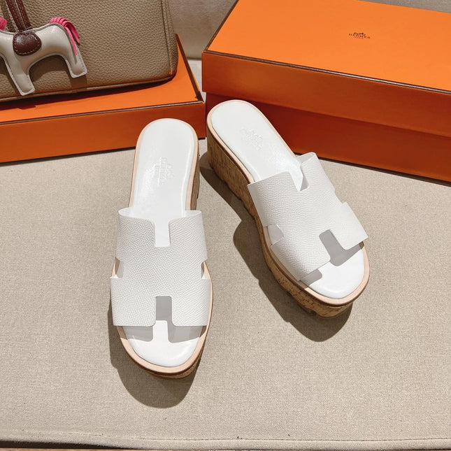 HM 25S HIGH WEDGE SANDALS IN WHITE LAMBSKIN STYLE 34