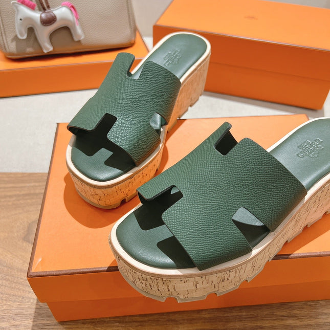 HM 25S HIGH WEDGE SANDALS IN DARK MOSS GREEN LAMBSKIN STYLE 32
