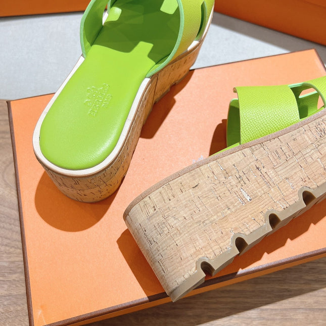 HM 25S HIGH WEDGE SANDALS IN SPRING GREEN LAMBSKIN STYLE 22