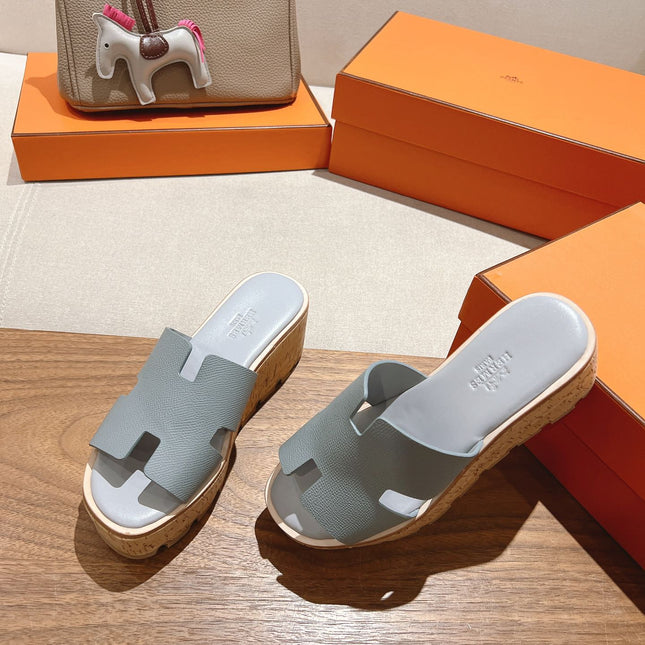 HM 25S HIGH WEDGE SANDALS IN LIGHT GREY LAMBSKIN STYLE 13