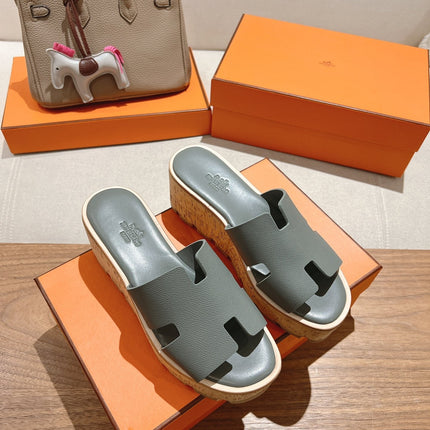 HM 25S HIGH WEDGE SANDALS IN GREY LAMBSKIN STYLE 7