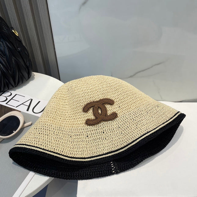 STRAW BUCKET HAT IN BEIGE 672974