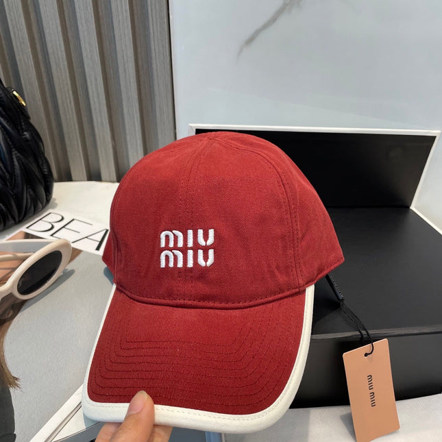 MM BASEBALL CAP IN RED FABRIC STYLE 9