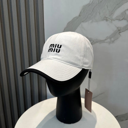 MM BASEBALL CAP IN WHITE AND BLACK FABRIC STYLE 1