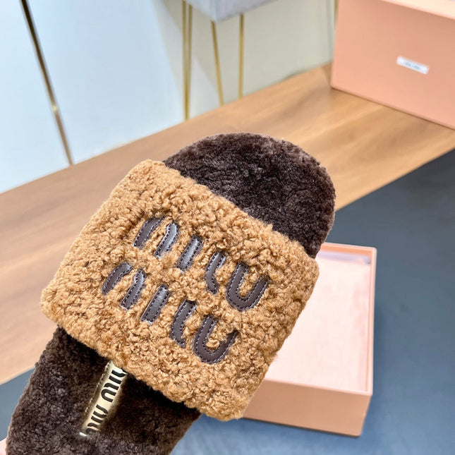 WOOL SLIPPER PEANUT AND CHOCOLATE