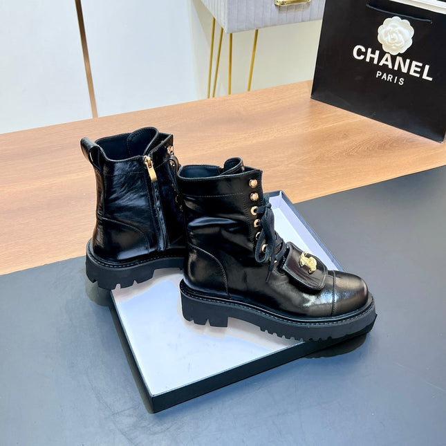CHANEL 25S HIGH ANKLE BOOTS WITH ZIPPER IN BLACK FULL CALFSKIN GOLD HARDWRE