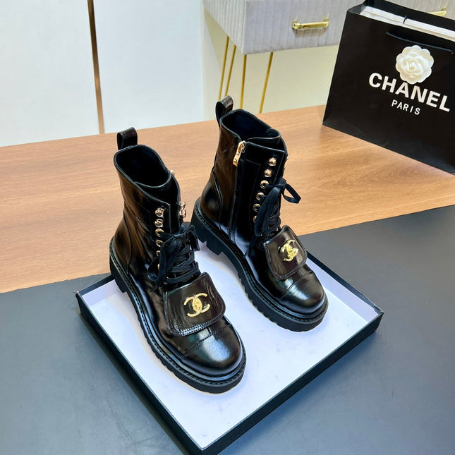 CHANEL 25S HIGH ANKLE BOOTS WITH ZIPPER IN BLACK FULL CALFSKIN GOLD HARDWRE