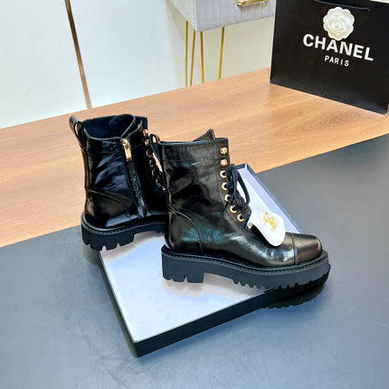 CHANEL 25S HIGH ANKLE BOOTS WITH ZIPPER IN BLACK GLOSSY CALFSKIN GOLD HARDWRE