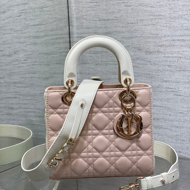 MEDIUM LADY BAG 20 IN BABY PINK QUILTED MACROCANNAGE CALFSKIN WHITE STRAP