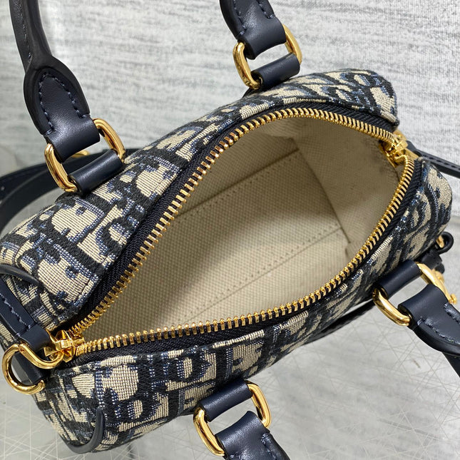 GROOVE MINI 17 BAG IN BLACK MIX BEIGE OBLIQUE MONOGRAM JACQUARD
