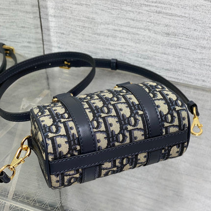 GROOVE MINI 17 BAG IN BLACK MIX BEIGE OBLIQUE MONOGRAM JACQUARD