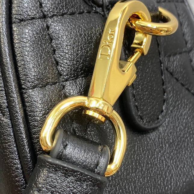 GROOVE MINI 17 BAG IN BLACK LAMBSKIN