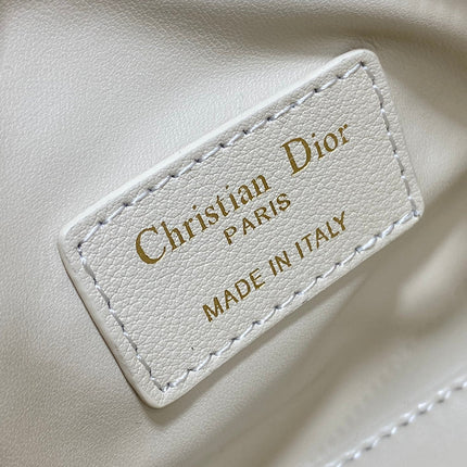 GROOVE MINI 17 BAG IN WHITE CREAM LAMBSKIN