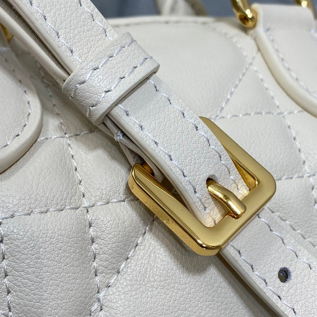 GROOVE MINI 17 BAG IN WHITE CREAM LAMBSKIN