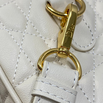 GROOVE 20 BAG IN WHITE CREAM LAMBSKIN