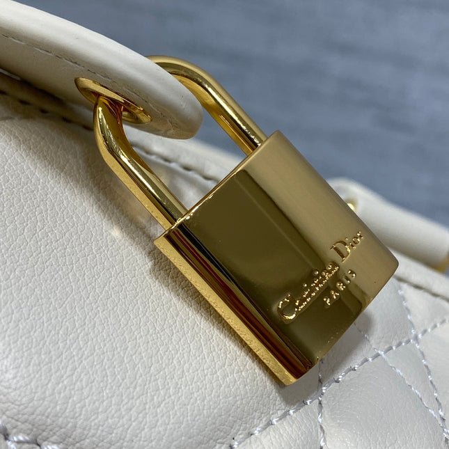 GROOVE 25 BAG IN WHITE CREAM LAMBSKIN