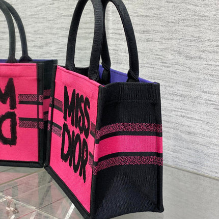 BOOK TOTE 26 CM IN COLORFUL CANVAS 226509