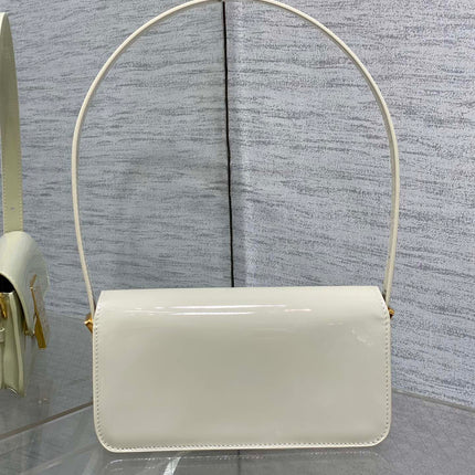 FLAP BAG 18 IN WHITE PATENT CALFSKIN