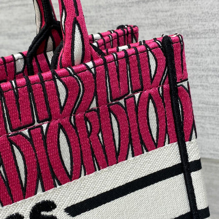 MISS TOTE 26 IN MAGENTA PURPLE CANVAS