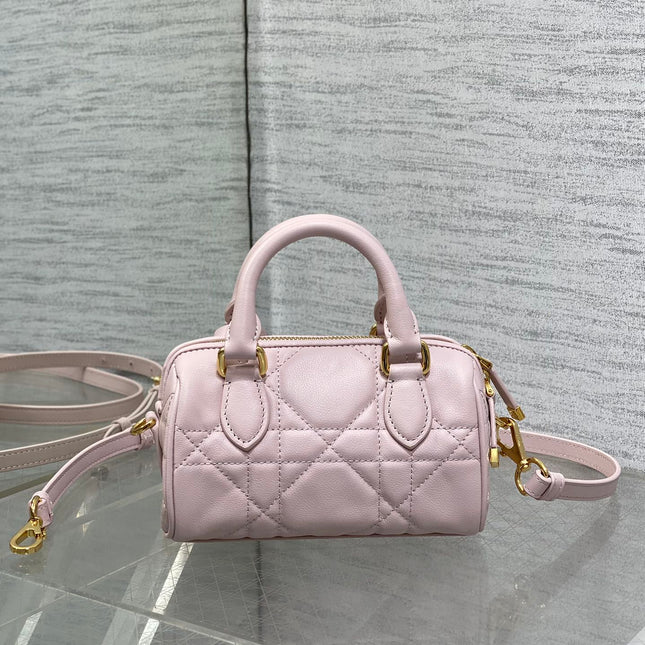 GROOVE MINI 17 BAG IN LIGHT PINK LAMBSKIN