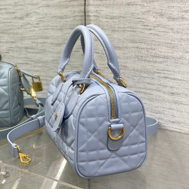 GROOVE 20 BAG IN LIGHT BLUE LAMBSKIN