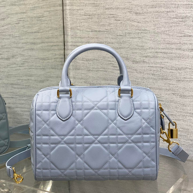 GROOVE 25 BAG IN LIGHT BLUE LAMBSKIN