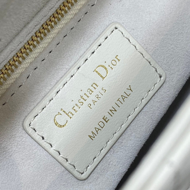 MINI 17 LADY BAG IN WHITE MACROCANNAGE LAMBSKIN WITH GOLD HARDWARE