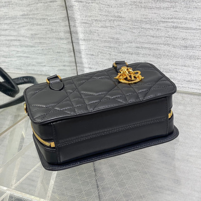 MINI GROOVE BAG 20 IN BLACK MACROCANNAGE LAMBSKIN 226487