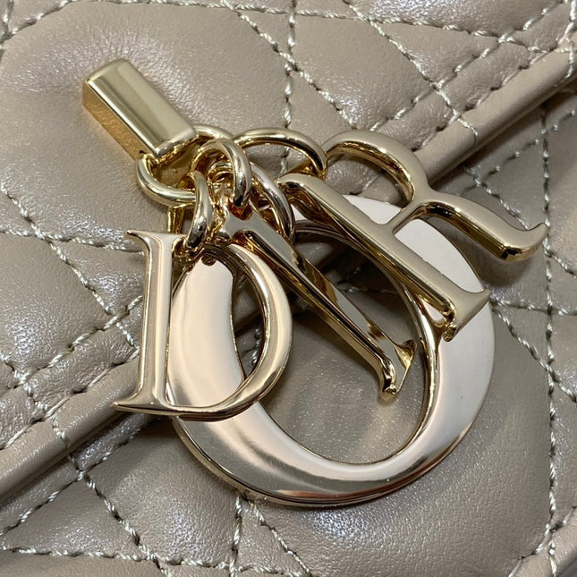 MINI BAG 24 IN CAMEL BEIGE PATENT CANNAGE CALFSKIN