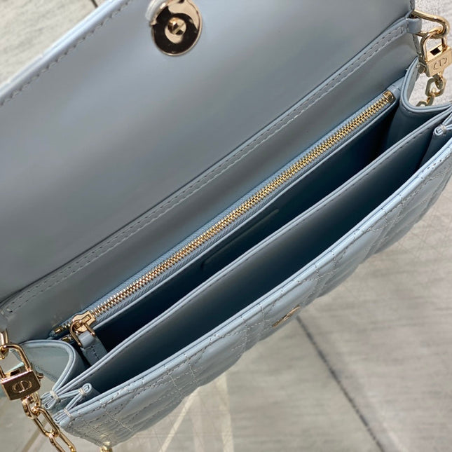 MINI BAG 24 IN LIGHT BLUE PATENT CANNAGE CALFSKIN