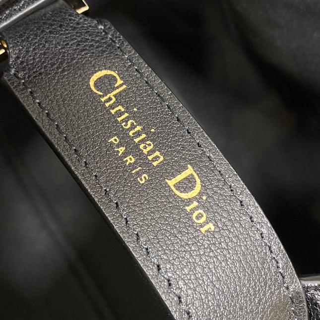 ALWAYS MEDIUM 28 BAG IN BLACK MACROCANNAGE CALFSKIN
