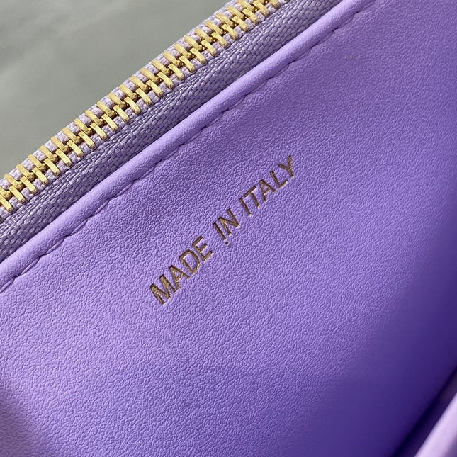 MISS CARO MINI BAG 17 IN BABY PURPLE MACROCANNAGE LAMBSKIN