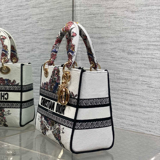 DIOR 25S SMALL LADY D-LITE BAG 24 IN WHITE RED DIOR STAR EMBROIDERY