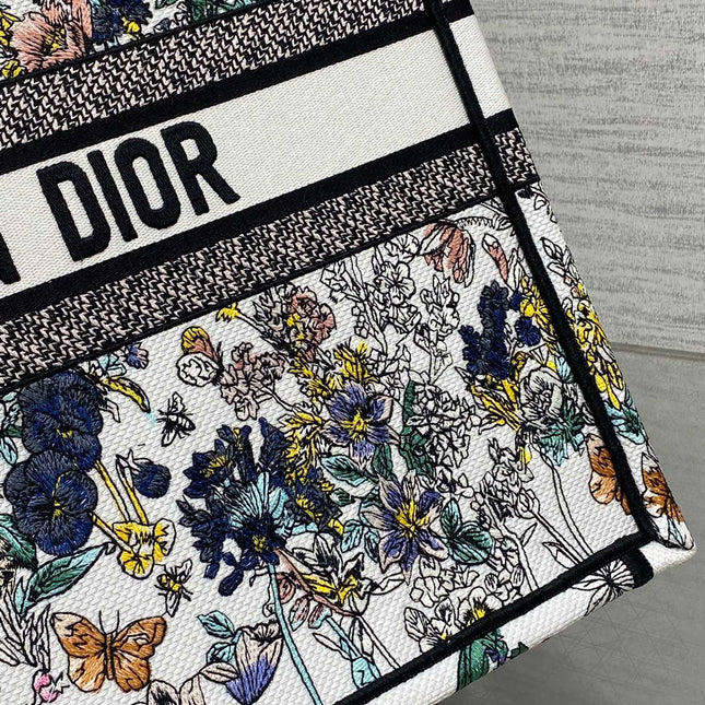 DIOR 25S LUCKY LARGE DIOR BOOK TOTE 42 IN MULTICOLOR DIOR FLOWERS CALENDAR ALLOVER EMBROIDERY