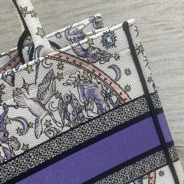 DIOR 25S LUCKY MEDIUM BOOK TOTE 36 IN WHITE AND PURPLE DIOR NIGHT OF DREAMS EMBROIDERY